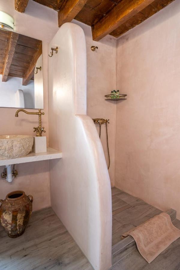 Aggel'S House - Stone House - Private Pool - Courtyard - Countryside Views Villa Kato Episkopi Exterior photo